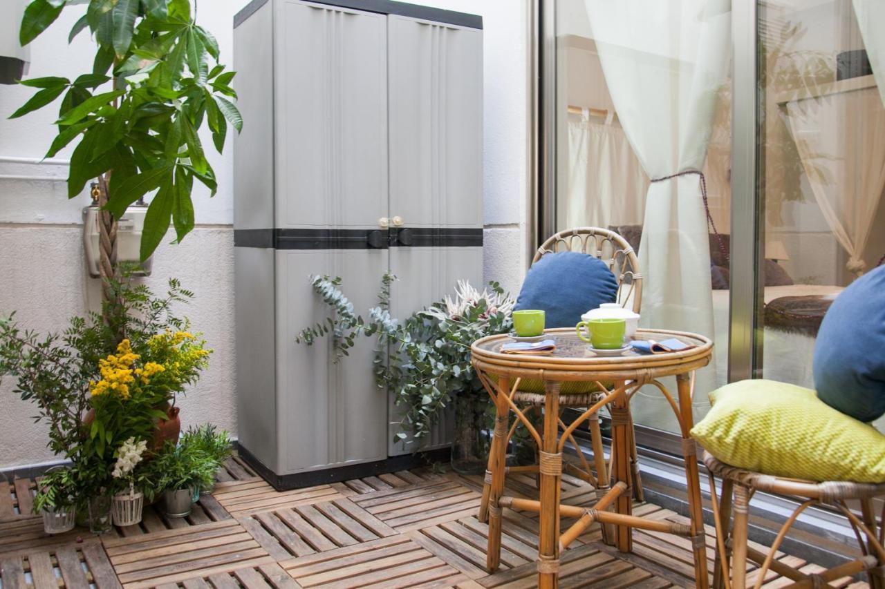 Beautiful Silent Apartment Private Parking Seville Exterior photo